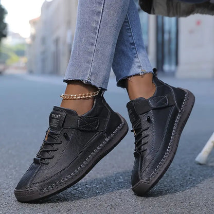 Saela Comfort Walking Shoes – Designed for All-Day Support