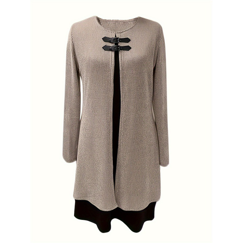 💃🌸 Women’s A-line knee-length dress with a subtle two-piece look